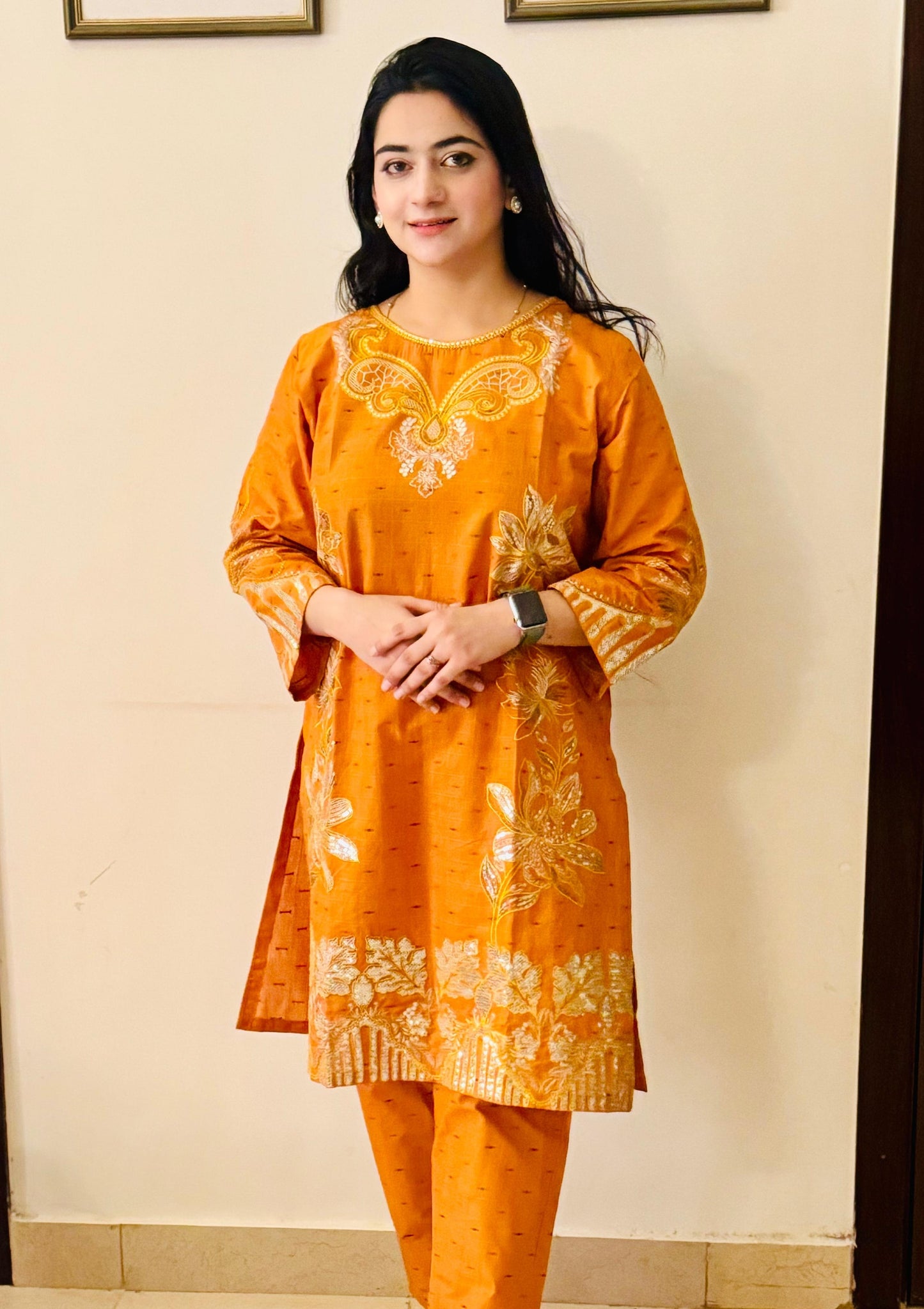 AYRA Embroided LAWN 2-PIECE K-010